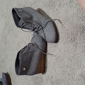 NWOT Dr Scholls wedge booties sz 9